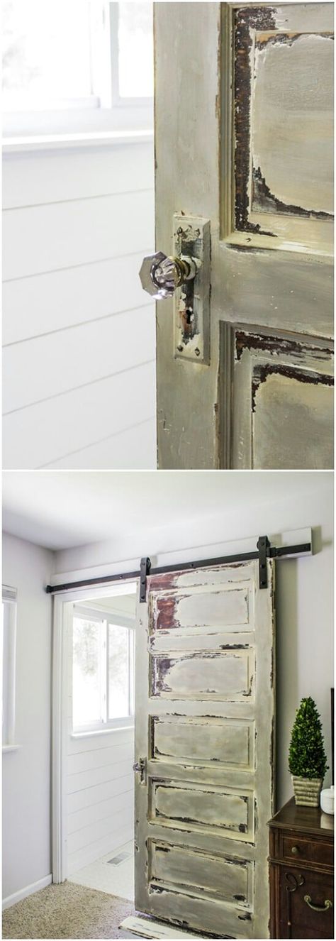 55 Gorgeous DIY Farmhouse Furniture and Decor Ideas For A Rustic Country Home - Probably the best collection to bring more country farmhouse decor into your life. Old Door Projects, Barn Door Projects, Door Projects, Old Barn Doors, Wood Barn Door, Wooden Doors Interior, Doors Repurposed, Rustic Country Home, Diy Barn Door