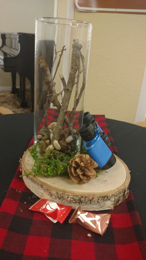 Lodge Party Decorations, Camp Theme Table Decor, Hunting Table Decor, Camping Themed Wedding Centerpieces, Camp Theme Centerpieces, Camping Centerpiece Table Decorations, Manly Centerpieces Table Decorations, Campfire Centerpiece Ideas, Outdoorsy Centerpieces