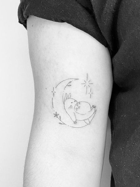 Tatuaje Studio Ghibli, Art Inspired Tattoos, Studio Ghibli Tattoo, Small Tattoo Placement, Ghibli Tattoo, Petit Tattoo, Special Tattoos, Movie Tattoos, Small Pretty Tattoos