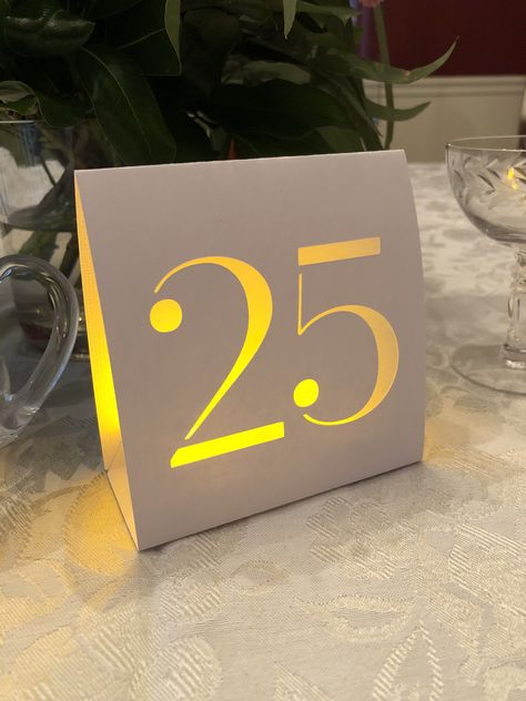 Wedding Centerpieces White, Minimalist Table Numbers, Wedding Luminaries, Famous Engagement Rings, Pink Diamonds Engagement, Battery Tea Lights, Minimalist Table, Woodland Park, Minimalist Tables