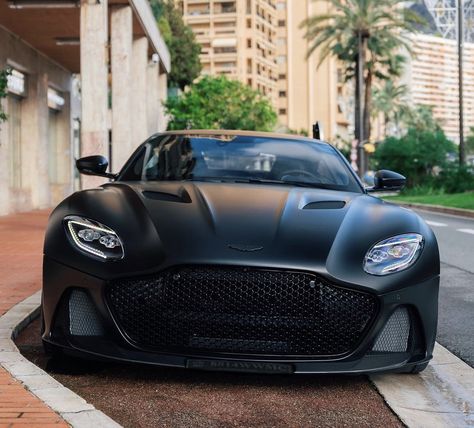 Ashton Martin, Aston Martin Dbs Superleggera, Austin Martin, Aston Martin Vulcan, New Aston Martin, Aston Martin Db11, Beauty Soul, Aston Martin Cars, Aston Martin V8