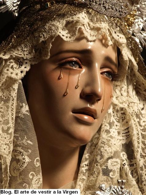 Weeping #Statue of Victoria Realistisches Tattoo, Virgin Mary Tattoo, Mary Tattoo, Virgin Mary Art, Virgin Mary Statue, Religious Tattoo, Religious Tattoos, Mary Statue, Our Lady Of Sorrows