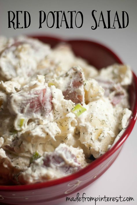 An easy recipe for a great Red Potato Salad. It's a perfect side dish to a barbecued meat. Red Potato Salad Recipe, Red Potato Salad, Red Potato, Potato Salad With Egg, Salad Recipes Video, Potato Salad Recipe, Potatoe Salad Recipe, Paula Deen, Easy Salad Recipes