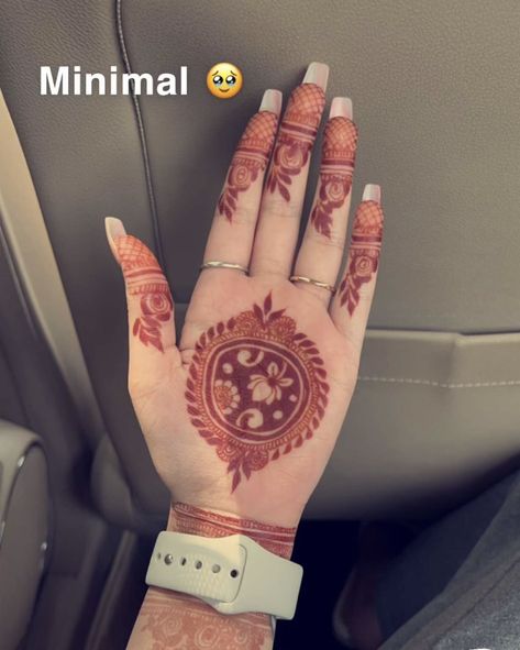 Mehendi Snapchat Story, Mehndi Snapchat Story, Mehndi Snapchat, Mehndi Function, Heena Design, Funny Snapchat Pictures, Funny Snapchat, Latest Henna Designs, Stylish Mehndi