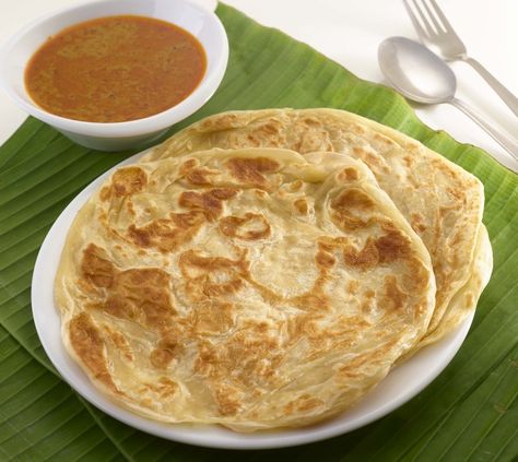 Wonderful Malaysian Dishes On Your Malaysia Tours Roti Prata Recipe, Roti Canai, Kari Ayam, Pembuat Roti, Authentic Asian Recipes, Malay Food, Arroz Frito, Singapore Food, Dessert Appetizers