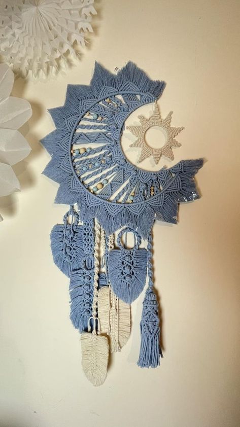 Macrame for Beginners | Another beautiful work is in dowry | Facebook Macrame Crescent Moon, Moon Tutorial, Mural Macrame, Macrame For Beginners, Macrame Crafts, Macrame Designs, Macrame Owl, Macrame Christmas, Macrame Wall Hanging Patterns