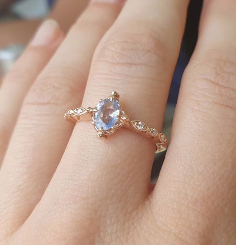 Light Blue Engagement Ring, Cute Promise Rings, Blue Wedding Rings, Light Blue Sapphire, Cute Engagement Rings, Future Engagement Rings, Pearl And Diamond Ring, Braided Ring, Dream Engagement Rings