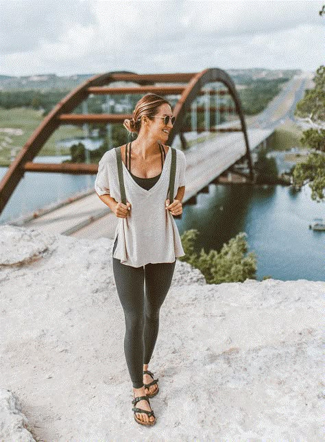 15 Weekend Casual Outfits For Women Outdoorsy Style Summer, Weekend Casual Outfits, Austin Fashion, Cute Hiking Outfit, Casual Outfits For Women, Outdoorsy Style, Chose Outfit, Walking Outfits, Hiking Outfit Women