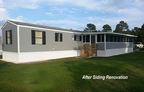 new vinyl siding and screen porch addition on mobile home Screen Porch On Mobile Home, Trailer Porch, Mobile Home Improvements, Mobile Home Porches, Mobile Home Addition, Single Wide Remodel, Modern Siding, Step Ideas, Porch Exterior