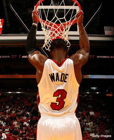 D. Wade preparing to destroy... Dwyane Wade Wallpaper, Mvp Basketball, Heat Basketball, Dwayne Wade, Basketball Tricks, Nba Basketball Art, I Love Basketball, Basketball Photos, Basketball Tips