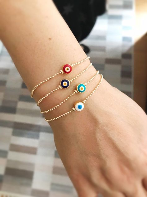 Gold Evil Eye Jewelry, Evil Eye Fashion, Greek Bracelet, Evil Eye Bracelet Gold, Shiny Bracelets, Gold And Jewelry, Pink Gold Rings, Diamond Bracelet Design, Eye Fashion