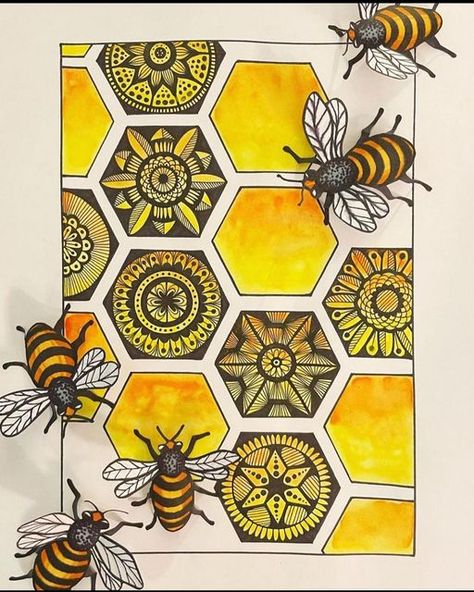 School Art Club Ideas, Bee Art For Kids, Honeycomb Mandala, Honeycomb Drawing, Honeycombs Drawings, Insect Art Projects, Honeycomb Art, Elementary School Projects, Observational Drawings