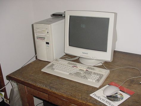 Single Computer monitor and keyboard. 2005 2005 Computer, Math Paper, Chuck Norris Movies, Burning Crusade, Metal Gear Solid Series, Old Pc, Apparel Design Inspiration, Kenny South Park, School Chairs