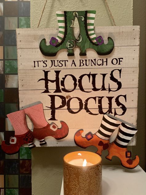 Hocus Pocus Tree Ideas, Hocus Pocus Bathroom Ideas, Just A Bunch Of Hocus Pocus, Hocus Pocus Decorations Diy Dollar Tree, Hocus Pocus Signs Wood Diy, Hocus Pocus Party Decoration Ideas, Hocus Pocus Decor Diy, Hocus Pocus Crafts Diy, Hocus Pocus Signs