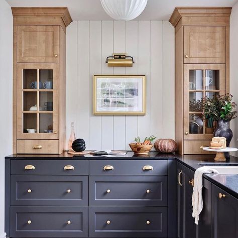 KENDRA LAMBERT on Instagram: “This natural wood and painted cabinetry in this scullery turned out so beautifully! I’m so in love with the gold accents in the fixtures…” Light Blue Kitchens, Two Tone Cabinets, Wooden Countertops, Dark Grey Kitchen, Blue Kitchen Cabinets, Blue Cabinets, Cabinet Makeover, Blue Kitchens, Wood Kitchen