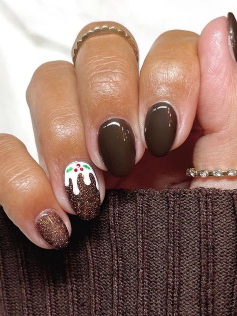 Christmas Nails 2022 Short, Winter Short Nails, Short Nails 2022 Trends, Short Nails 2022, Summer Short Nails, Short Christmas Nails, Manicure Short, Graffiti Nails, Short Nail Manicure