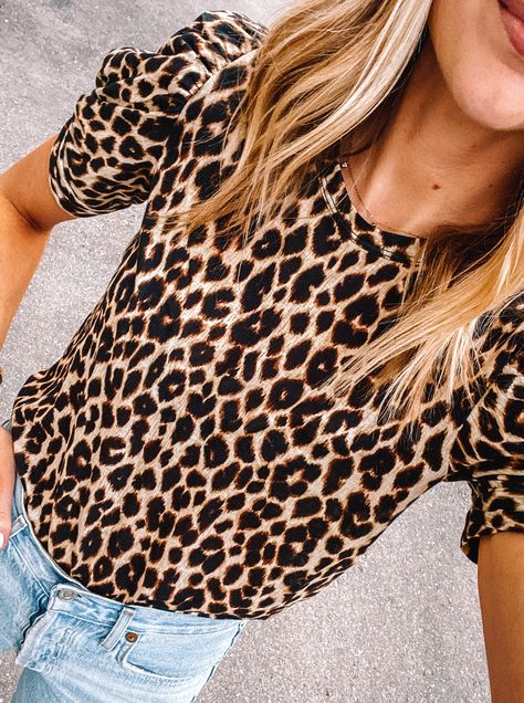 Fashion Jackson Wearing ALC Leopard T-Shirt, leopard shirt, leopard shirt outfit, leopard top, casual leopard top, summer outfit, spring outfit, easy weekend outfit Leopard Shirt Outfit, Printed Top Outfit, Leopard Print Outfits, Night Tops, Summer Closet, Leopard Shirt, Leopard Top, Amy Jackson, Fashion Jackson