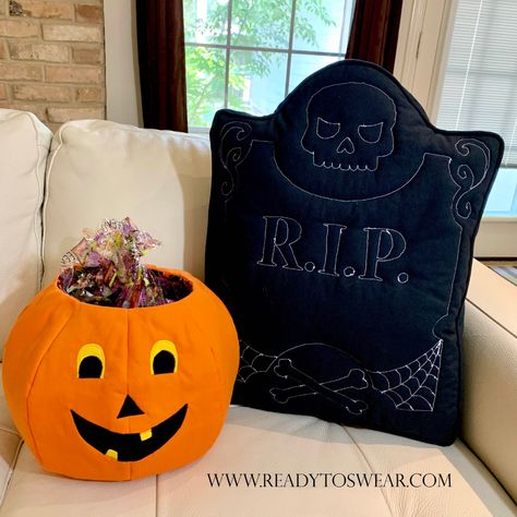 GoHeen Designs RIP Tombstone Pillow Pattern Review | Ready-to-Swear Tombstone Pillow, Pumpkin Candy Holder, Rip Tombstone, Quilting Methods, Pumpkin Candy, Candy Holder, Indie Sewing Patterns, Theme Parties, Spooky Decor