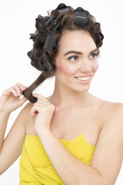 How to use hot rollers: The ultimate step-by-step guide Hair With Rollers, Hot Roller Curls, Hair Rollers Tutorial, Using Hot Rollers, Roller Curls, Easy Work Hairstyles, Hot Rollers Hair, Easy Hairdos, Medium Brown Hair