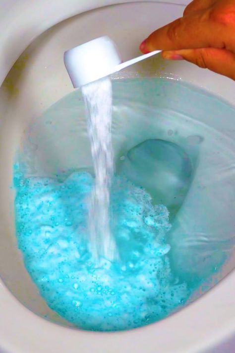 Pin on Bathroom Clean Splash Toilet Cleaner, Cleaning Toilets, Cleaning The Toilet, Toilet Cleaning Hacks, Sales Copy, Homemade Cleaning Supplies, Cleaning Tricks, Diy Home Cleaning, Toilet Cleaner