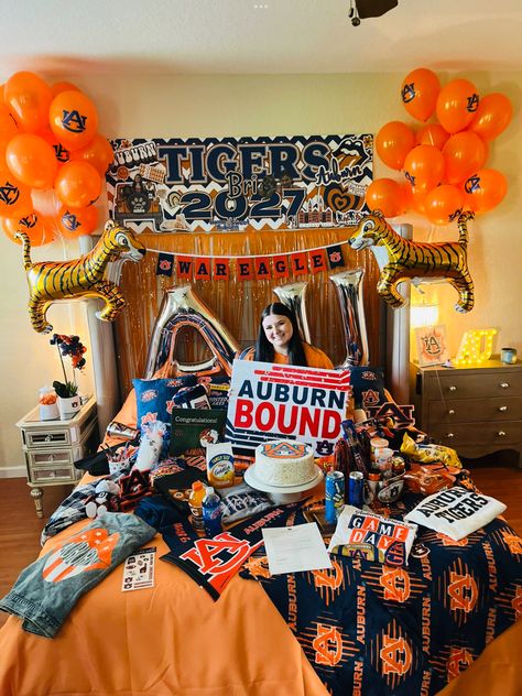 Auburn Grad Party, Auburn Graduation Party Ideas, College Bed, National Signing Day, Bed Party, College Bedding, College Acceptance, College Party, Fantasy Life