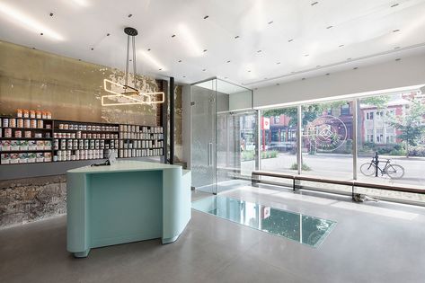 A Renovated, State-of-the-Art Vet Clinic in Montréal - Design Milk Children's Clinic, Vet Clinics, Veterinary Hospital, Clinic Design, Veterinary Clinic, Studio Photo, T B, Exposed Brick, Design Milk