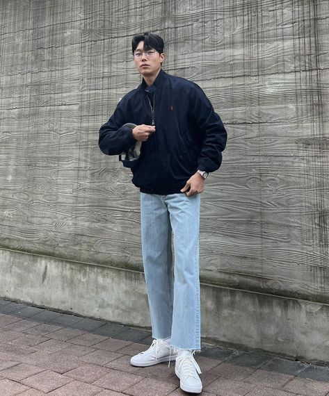 Japan Fall Outfit, Korean Autumn Outfit, Japan Autumn Outfit, Korean Outfits Men, Japan Autumn, Japan Outfits, Pants Outfit Men, Korean Fashion Summer, Japan Outfit