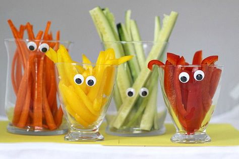 Food Ideas for a 1st Birthday Party | eHow Under The Sea Birthday Food, Baby Party Food, 1st Birthday Food Ideas, First Birthday Food Ideas, 1st Birthday Food, Kids Party Food Ideas, 1st Birthday Foods, 1st Birthday Party Ideas, Deco Fruit