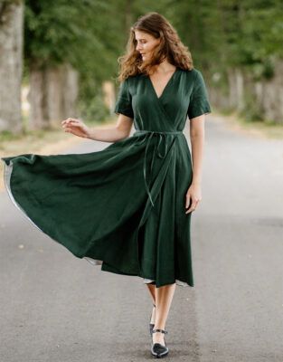 Wrap Dress Wedding Guest, Wrap Dress Wedding, Green Linen Dress, Linen Wrap Dress, Wrap Dress Short, Twirl Skirt, Vestidos Vintage, Mode Vintage, Linen Dresses