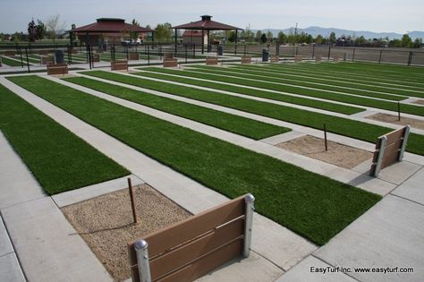 Artificial grass is the perfect companion to to horseshoe pits and all other outdoor living areas and outdoor backyard games.  Among other commercial common areas (resort horseshoe pits, condominium complex horseshoe pits, parks and rec horseshoe pits) and residential backyard games, horseshoe pits are quickly being added to landscape design across the country, along with badminton and lawn-bowling/bocce ball courts, outdoor living areas, outdoor kitchens, outdoor bars and outdoor fireplaces. Regulation Horseshoe Pit, Horseshoe Pit Dimensions, Portland Backyard, Outdoor Yard Ideas, Golf Inspiration, Outdoor Play Area, Miniature Golf, Outdoor Living Design, Backyard Games