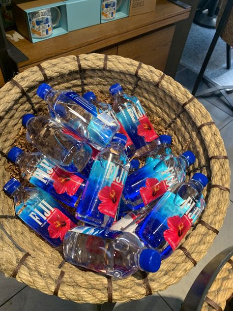 water/bottles/fiji/airport/CA/SC/usa/travel/expensive/hawaii/flower/aesthetic/blue/pink/clear/fresh Fiji Aesthetic Water, Fiji Water Aesthetic, Fiji Aesthetic, Fiji Food, Luxury Drinks, Fiji Holiday, Water Illustration, Water Aesthetic, Fiji Islands