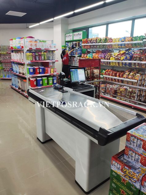 Grocery Store Counter, Small Grocery Store Design, Cashier Counter Design, Grocery Store Checkout, Cash Counter Design, Mini Supermarket, Supermarket Design Interior, Fruit And Veg Shop, Glass Door Refrigerator