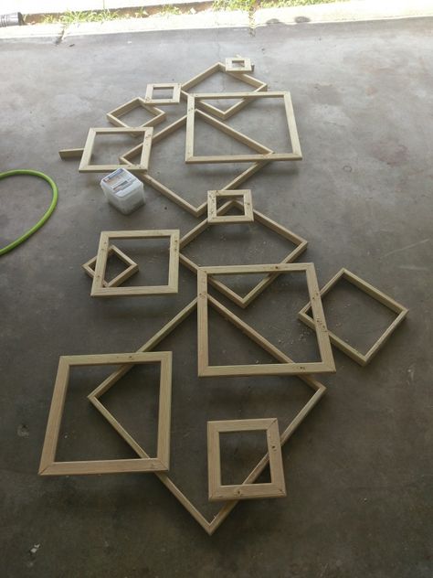 Honeycomb Trellis, Hexagon Trellis, Mid Century Trellis, Unique Trellis Ideas, Trellis Diy, Art Deco Garden, Breeze Block Wall, Modern Trellis, Lattice Trellis