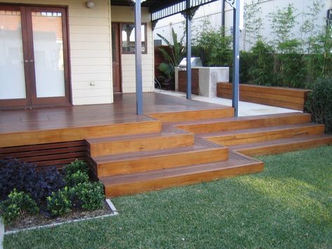 Wrap Around Stairs, Landscaping Around Deck, Farm Landscaping, Rustic Stairs, Outdoor Living Space Design, Deck Makeover, Timber Screens, Front Garden Design, Deck Stairs