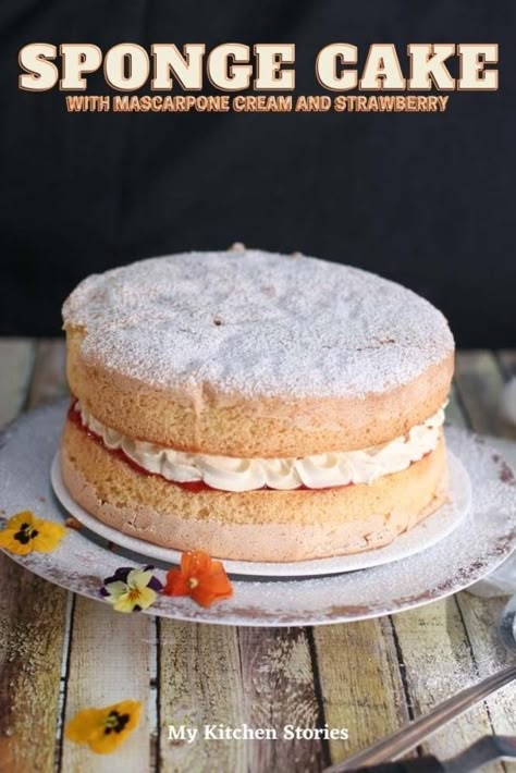 Strawberry And Cream Sponge Cake, Light Sponge Cake Recipe, Easy Sponge Cake, Genoise Sponge, Cake Sponge, Chocolate Almond Cake, Sponge Recipe, Craft Recipes, Homemade Strawberry Jam