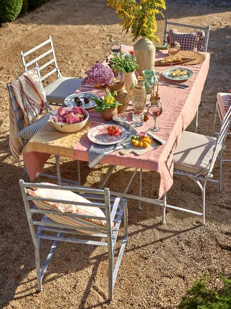 Wren Kitchen, Garden Dining, Hot Dip, Al Fresco Dining, Rustic Gardens, Garden Table, Simple Pleasures, Wren, Garden Room