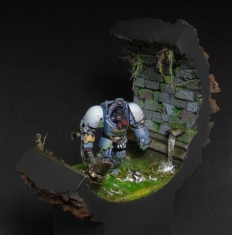 40k Diorama, Warhammer Diorama, Stone Carving Sculpture, Golden Demon, Warhammer Miniatures, Plant Zombie, Warhammer 40k Figures, Warhammer Terrain, Miniature Bases