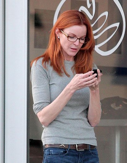 Julianne Moore Marcia Cross Hair, Bree Van De Kamp Hair, Julianne More, Marcia Cross, Bree Van De Kamp, Laura Prepon, Simply Red, Hair Color Auburn, Desperate Housewives