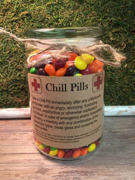 Pill Container, Staff Gifts, Employee Appreciation Gifts, Chill Pill, Staff Appreciation, Cadeau Diy, Work Gifts, Employee Appreciation, Employee Gifts