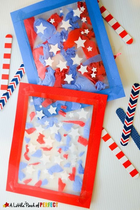 Easy 4th Of July Crafts, Memorial Day Crafts, Memorial Crafts, Fouth Of July Crafts, 4th Of July Photography, 4th Of July Crafts, Fourth Of July Crafts For Kids, Patriotic Kids, Scratch Book