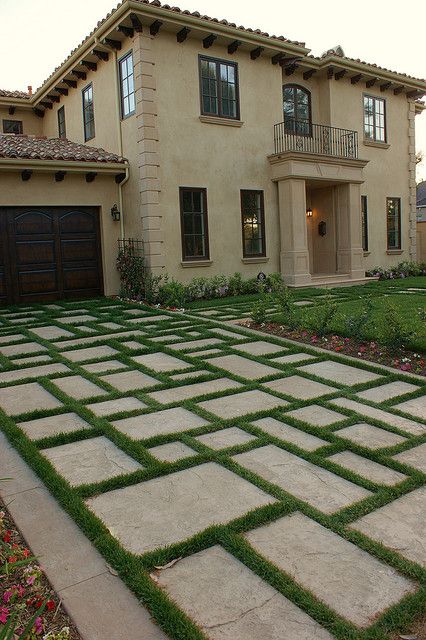 Desperate Landscapes (16) | Flickr - Photo Sharing! Grass Parking Lot, Grass Pavers, Garden Landscaping Diy, Stone Walls Garden, Front Yard Landscaping Plans, Lawn Design, Driveway Design, Driveway Landscaping, Front Yard Design