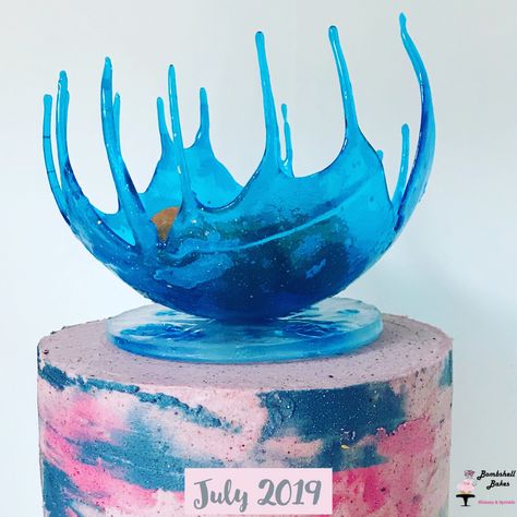 July saw me starting to play with Isomalt and making sugar bowl toppers.  This led to my design that I created for Channel 4s Kirstie’s Handmade Christmas 2019 💙 Sugar Bowl Cake Topper, Caramel Biscuits, Passion For Baking, Mexican Wedding Cookies, Train Cake, Scotch Eggs, Bowl Cake, Handmade Cake, Creamed Eggs