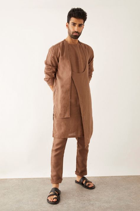 Shop for these amazing collections of Brown 100% Linen Solid Yam Round Neck Kurta For Men by Son of A Noble Snob online at Aza Fashions. Angrakha Style Kurta, Boys Shirts Style, Mens Kaftan, Embroidery Shirt Men, Stylish Boy Clothes, Indian Wedding Clothes For Men, Mens Indian Wear, Wedding Kurta For Men, Boys Kurta Design