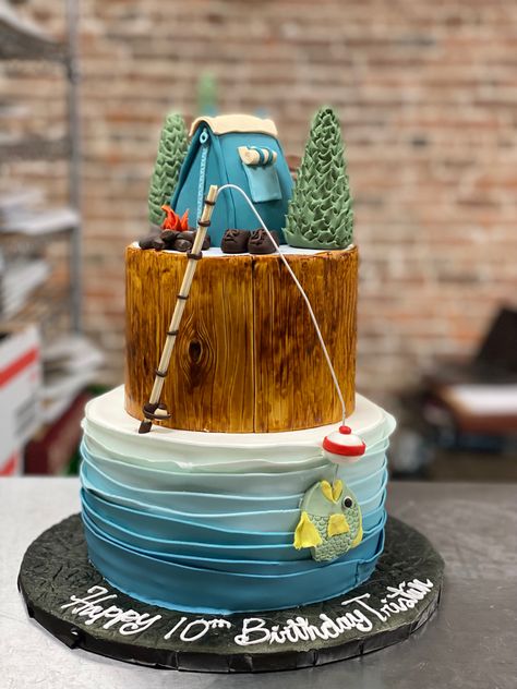 Outdoors Cake For Men, Camping Cake Ideas, Kayak Birthday Cake, Birthday Cake For Hiker, Diy Fishing Cakes For Men, Camping Theme Cakes, Bonfire Cake, Fishing Theme Cake, Camping Birthday Cake