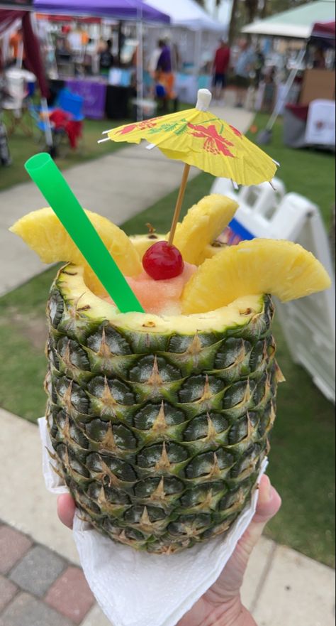 Pina Colada In A Pineapple, Drink In Pineapple, Piña Colada Aesthetic, Pina Colada Aesthetic, Florida Drinks, Beach Symbols, Pina Colada Pineapple, Pineapple Drink, Spongebob Birthday Party