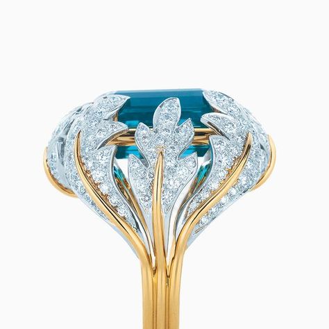 Tiffany Co. Schlumberger® leaf cluster ring: Tiffany Ring, Jean Schlumberger, Bijoux Art Nouveau, Tiffany Jewelry, Tiffany And Co, Bling Rings, Gorgeous Jewelry, Green Tourmaline, Fine Jewellery