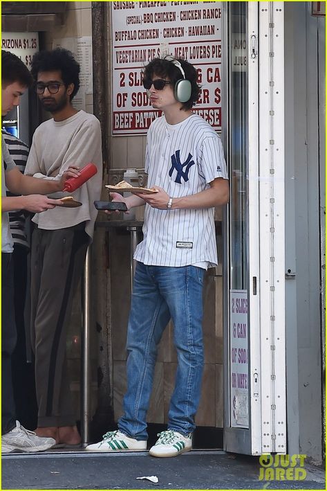 Timothee Chalamet Wears Yankees Jersey While Out Grabbing Slice of Pizza : Photo 4958048 | Timothee Chalamet Photos | Just Jared: Entertainment News Timmy Chalamet, Sam Taylor Johnson, Yankees Jersey, Pizza Photo, Tamron Hall, Robot Suit, Slice Of Pizza, Timmy T, Airpods Max