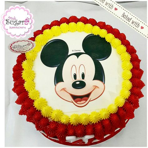 Mickey Mouse Cake buttercream Mickey Cakes, Mickey Mouse Cake, Buttercream Cake, Easy Cake, Butter Cream, Fondant, Pastel, Birthday Cake, Cake