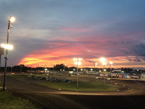 Imca Dirt Track Racing Dirt Track Racing Aesthetic, Dirt Race Track, Journal Pics, Road Race Car, Widget Board, Dirt Racing, Track Racing, Dirt Track Racing, Dirt Road