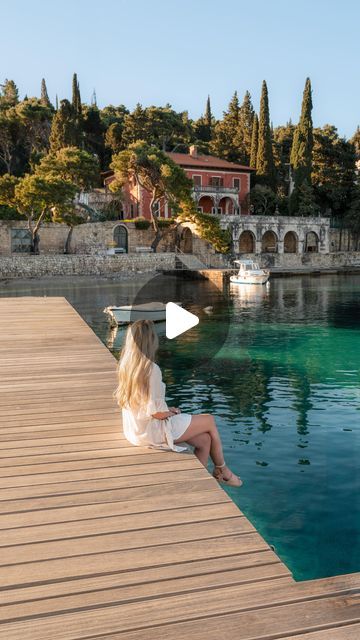 Laura 🌲 Bucket List Travel, Hiking, Road Trips ,Unique Stays on Instagram: "🇭🇷10 Things to do in Cavtat , Croatia ✨SAVE & SHARE✨  🚤45min boat ride from Dubrovnik  🌸Walk Cavtat Boulevard along Luka Bay 📸Visit Grey Falcon lookout for panoramic views  ☕️Coffee at Cafe Amour 🏖️ Beach day at Kljucice Beach 🍹Drinks at Little Star Beach Bar ⛪️Visit St. Nicholas Church 📸Visit the Mausoleum & enjoy 360 views 🗺️ Explore the House of Vlaho Bukovak  🥾Hike the Rat Peninsula trail 🍹Drinks at Beach Bar Banac  🩵Stay: Hotel Cavtat, Croatia  ©️No reposts. Content belongs to sunkissedblondetravels. Contact for usage & licensing  #travel #croatiatravel #cavtat #europetravel #beautifuldestinations" Cavtat Croatia, Star Beach, Unique Stays, St Nicholas Church, Bucket List Travel, Beach Drinks, Airplane Mode, Boat Ride, Beach Bar